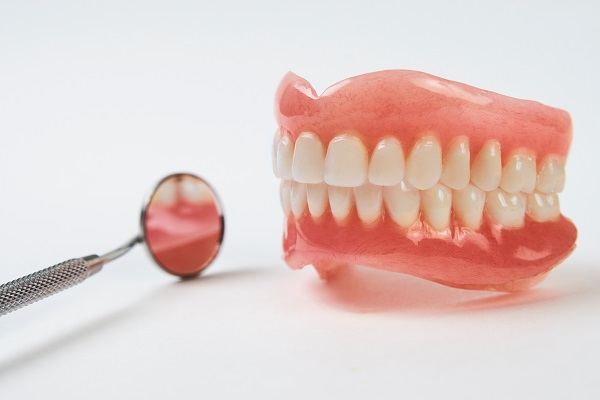 Ask A Dentist: Why Shouldn&# ;t I Wear Loose Dentures?